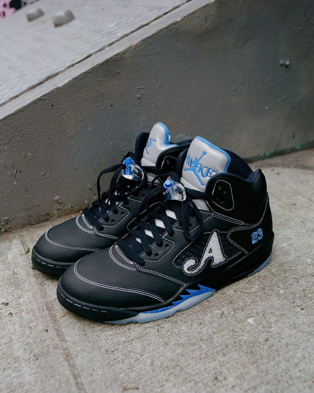 Air Jordan 5 x Awake NY